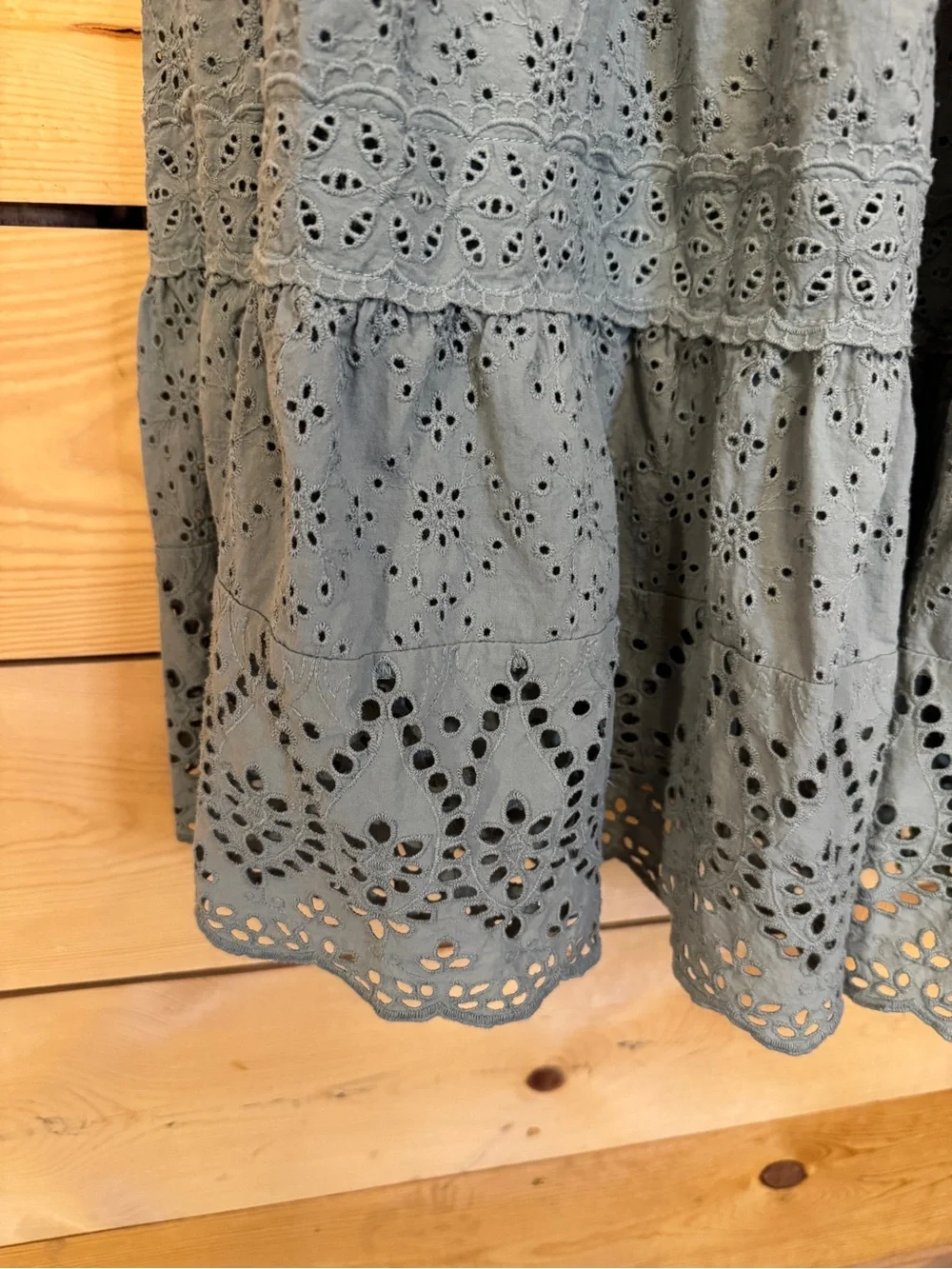 Current Air Los Angeles Olive Eyelet Midi Dress Large - Picture 8 of 9